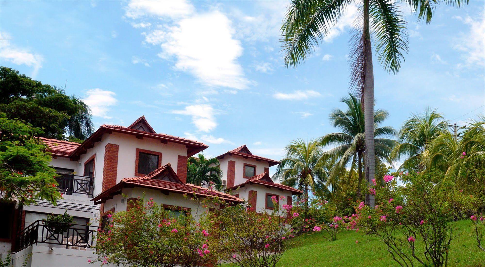 On Vacation Girardot Resort Exterior photo